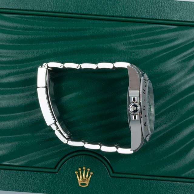 Rolex Explorer II 226570 Image 4